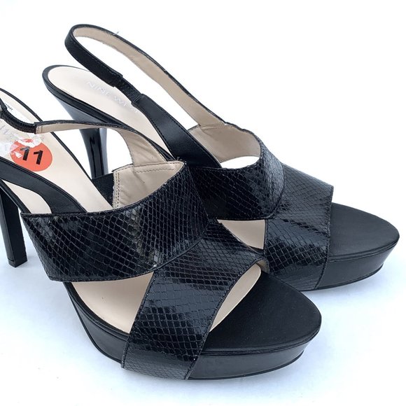 nine west black platform sandals